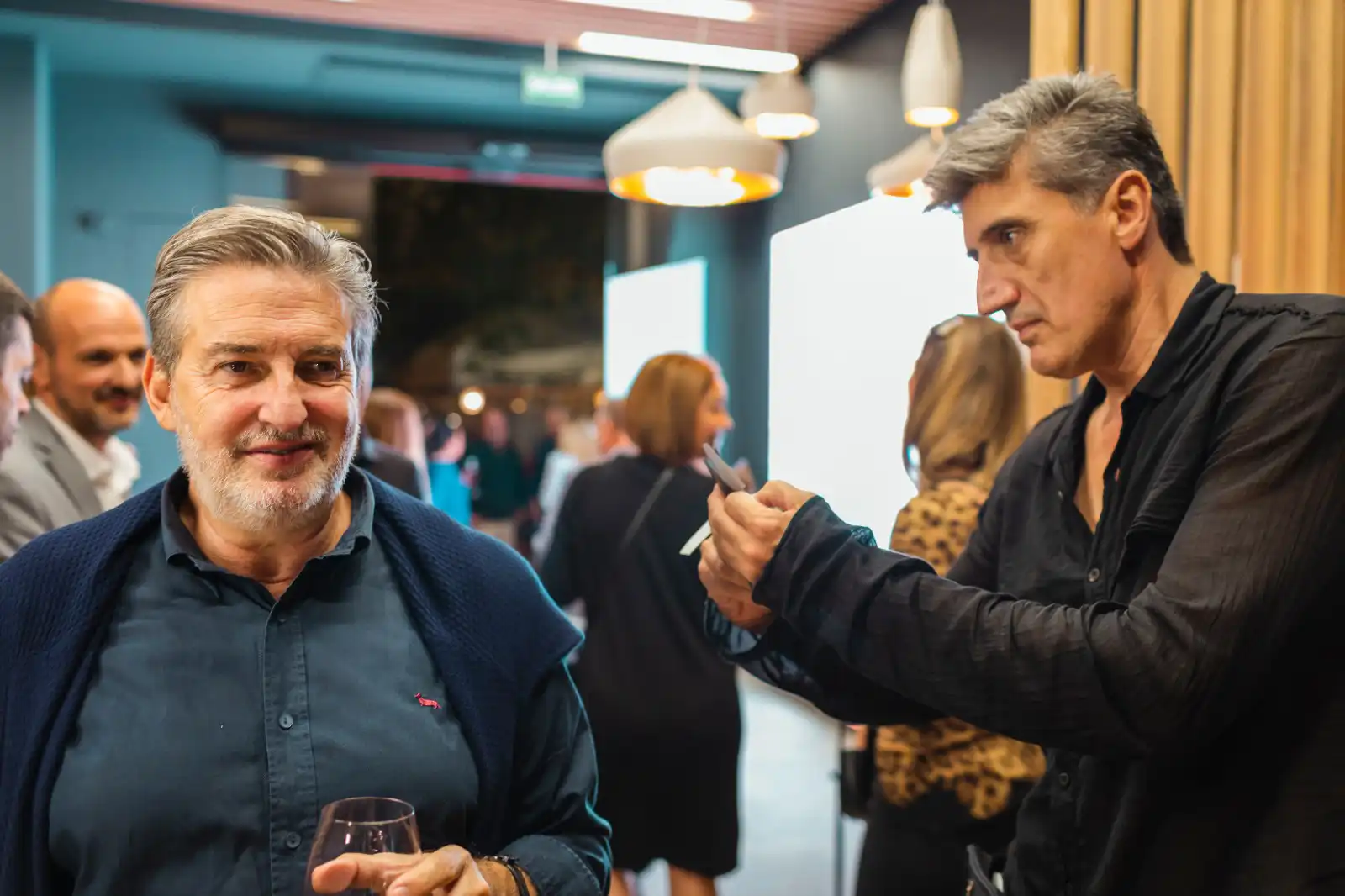 Divertissement Cocktail Entreprise : Les Meilleures Options